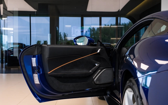 Ferrari Roma cena 299000 przebieg: 11528, rok produkcji 2022 z Ożarów Mazowiecki małe 466